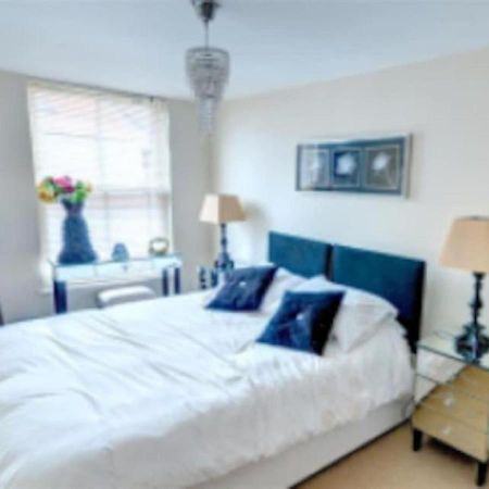 Kittiwake-Top Floor Sea View Apartment Two Bedrooms Scarborough Eksteriør bilde