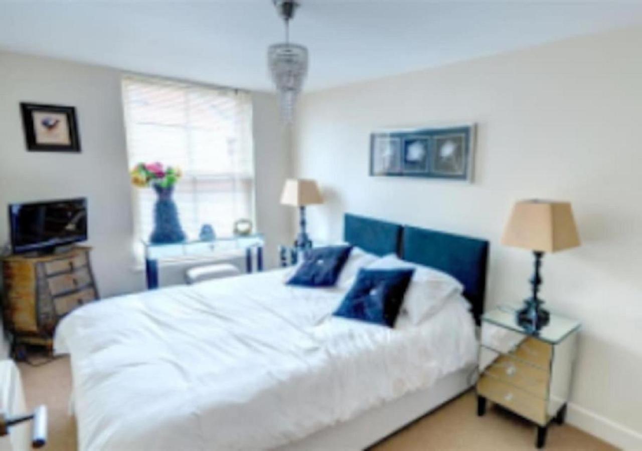 Kittiwake-Top Floor Sea View Apartment Two Bedrooms Scarborough Eksteriør bilde